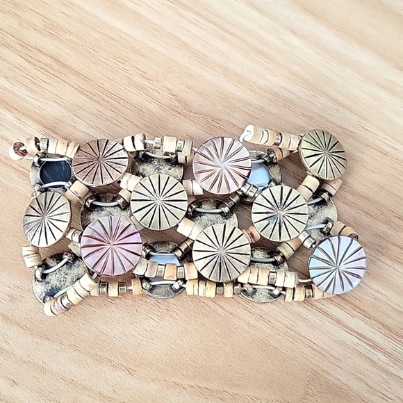 For Parts Only Bracelet Stretched Out Elastic Gold and Abalone Color Sunburst - Picture 1 of 7
